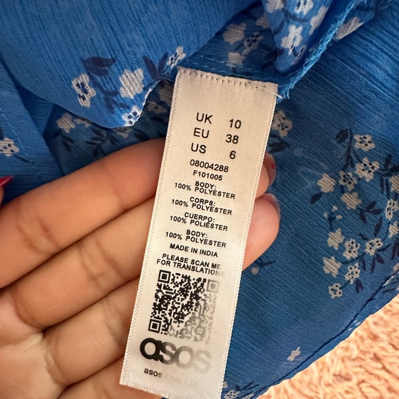 Floral Blouse - Picture 4 of 4